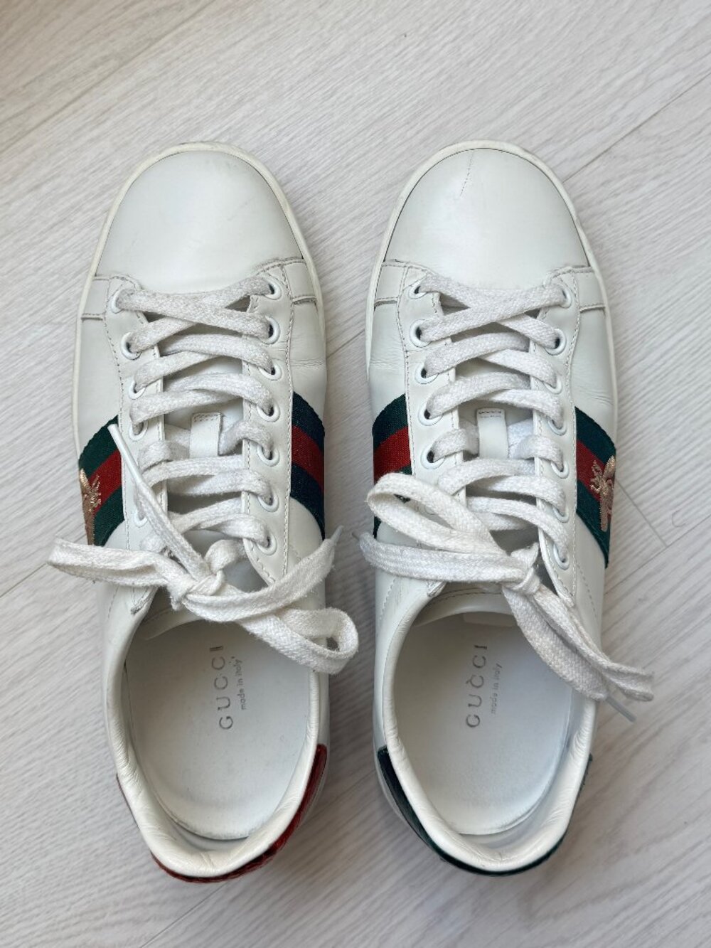 Gucci New Ace Sneakers with Bee Embroidery [100% Authentic]